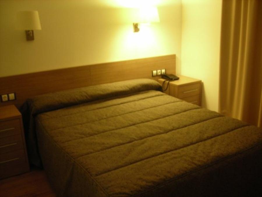 Hotel Catalunya Ski ปาสเดลากาซา ภายนอก รูปภาพ