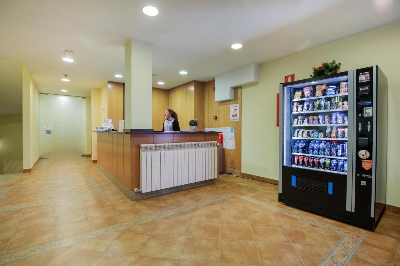 Hotel Catalunya Ski ปาสเดลากาซา ภายนอก รูปภาพ